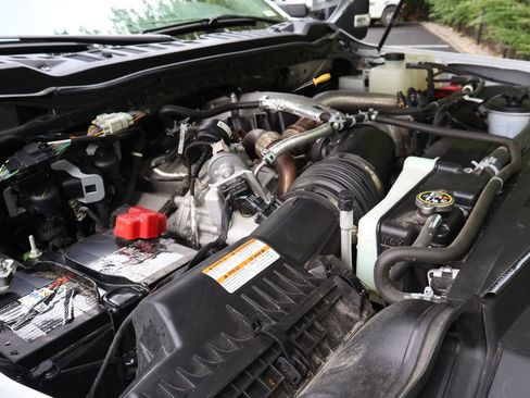 Used 2023 Ford F250 Lariat w/ Sport Appearance Package AWD/4WD image 16