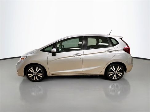 Used 2018 Honda Fit EX image 3