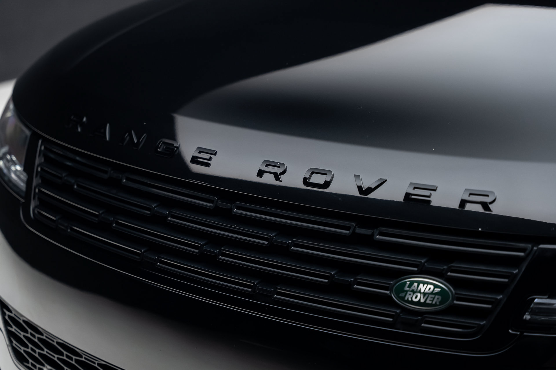 Used 2023 Land Rover Range Rover Sport First Edition AWD/4WD image 13