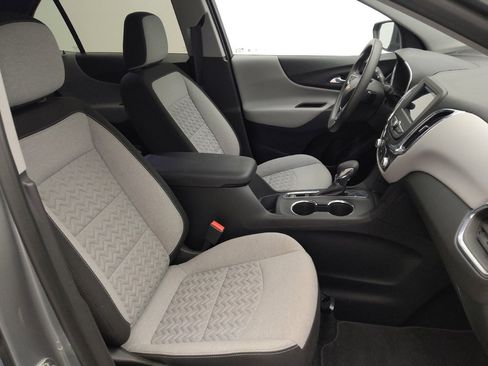 Used 2023 Chevrolet Equinox LT FWD image 21