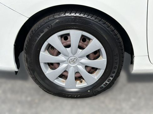 Used 2011 Toyota Corolla LE FWD image 13