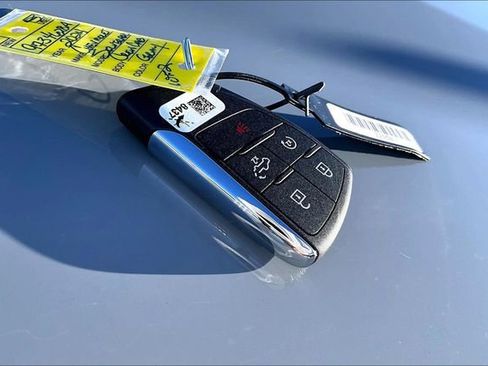 Used 2024 Chevrolet Silverado 1500 LT Trail Boss w/ LT Trail Boss Premium Package image 34