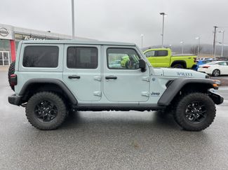 Used 2024 Jeep Wrangler Unlimited video 2
