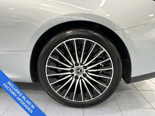 Used 2025 Mercedes-Benz CLE 300 4MATIC Cabriolet image 11
