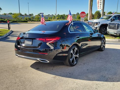 Used 2023 Mercedes-Benz C 300 Sedan image 5