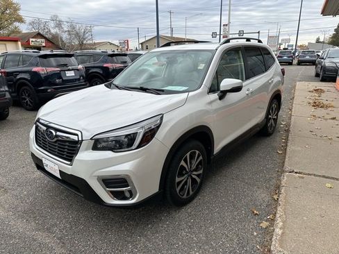 Used 2021 Subaru Forester Limited image 2