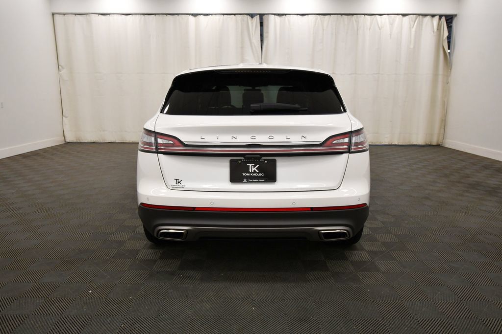 Used 2022 Lincoln Nautilus Reserve w/ Equipment Group 201A AWD/4WD image 6