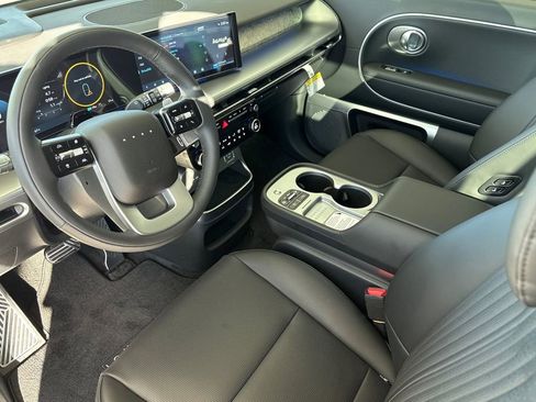 New 2026 Hyundai Ioniq 9 Calligraphy image 7