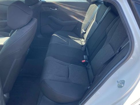 Used 2025 Honda Accord SE image 8
