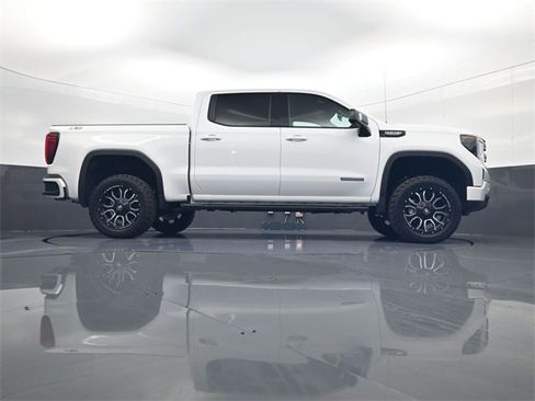 Used 2025 GMC Sierra 1500 Elevation w/ Elevation Premium Package image 25