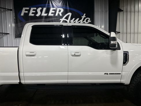 Used 2021 Ford F250 Lariat w/ Tremor Off-Road Package AWD/4WD image 39