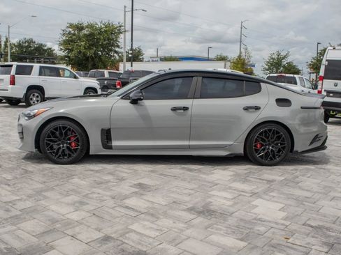 Used 2018 Kia Stinger GT1 AWD/4WD image 4