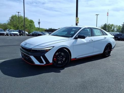 New 2026 Hyundai Elantra N FWD image 2