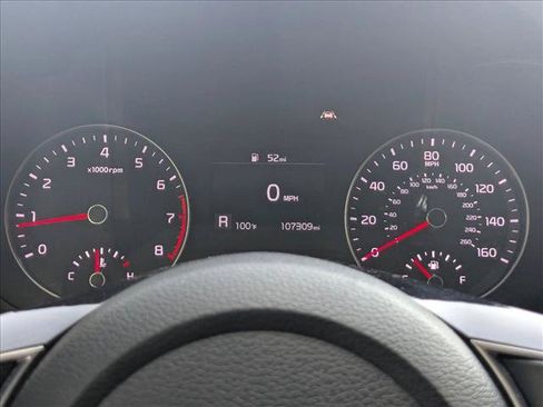 Used 2020 Kia Forte LXS FWD image 11