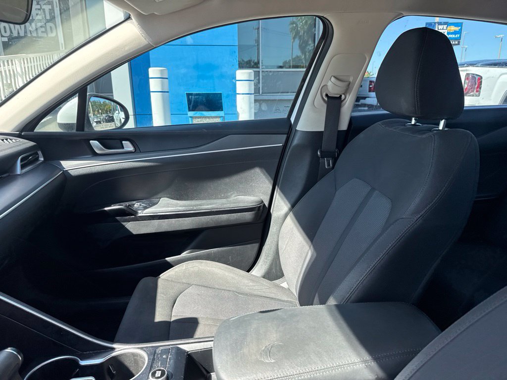 Used 2022 Kia K5 LX FWD image 14
