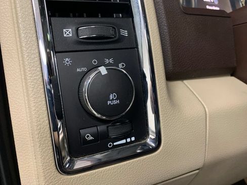 Used 2017 RAM 1500 Laramie Longhorn AWD/4WD image 16