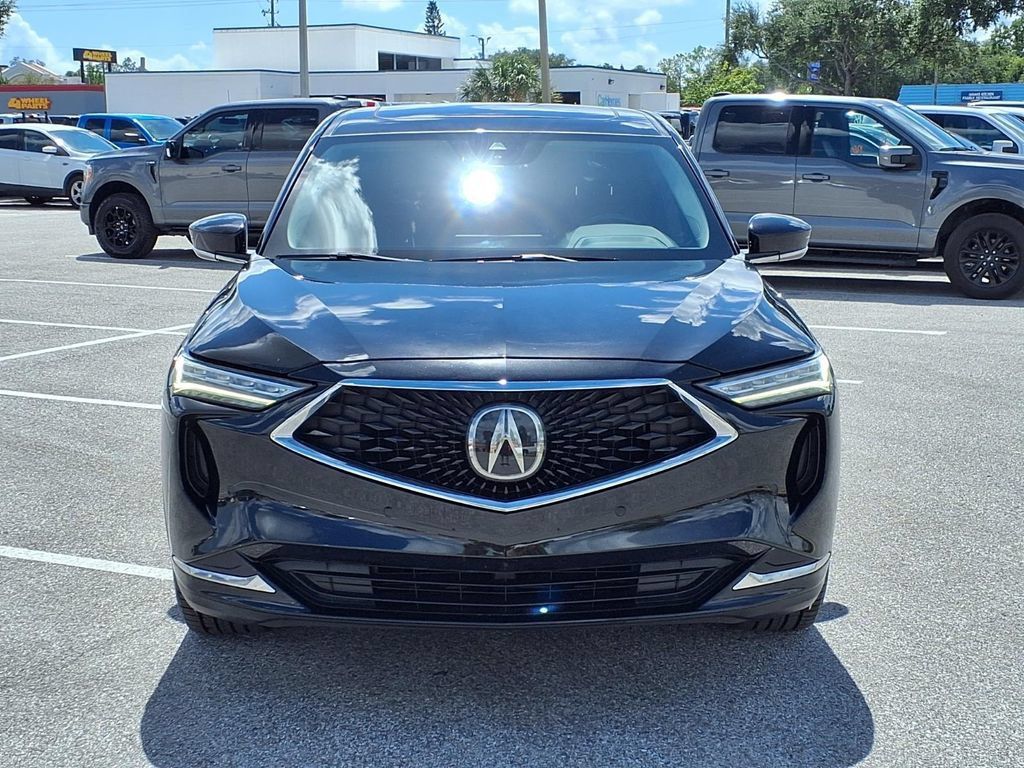 Used 2024 Acura MDX w/ Technology Package AWD/4WD image 2
