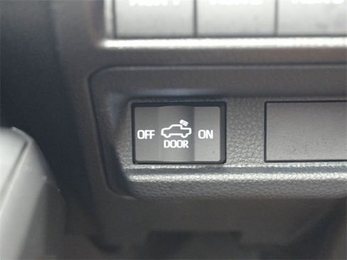 Used 2024 Toyota Tacoma 4x4 Double Cab image 24