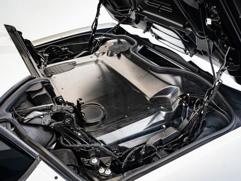 Used 2023 Chevrolet Corvette Stingray Premium Conv w/ Z51 Performance Package image 40