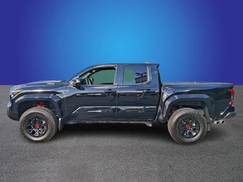 Used 2025 Toyota Tacoma TRD Pro w/ Tow Tech Package AWD/4WD image 7