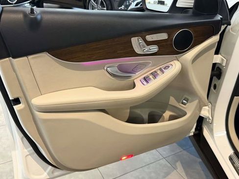 Certified 2022 Mercedes-Benz GLC 300 4MATIC image 15