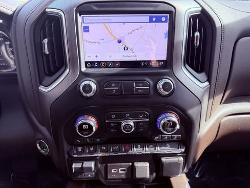 Used 2022 GMC Sierra 2500 Denali image 27