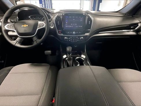 Used 2023 Chevrolet Traverse LT AWD/4WD image 22