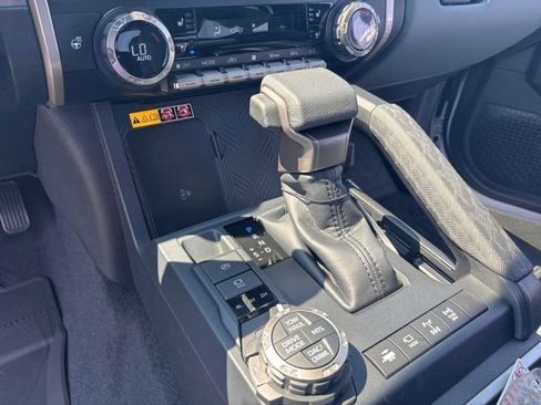 New 2025 Toyota Tacoma 4x4 Double Cab Hybrid image 15
