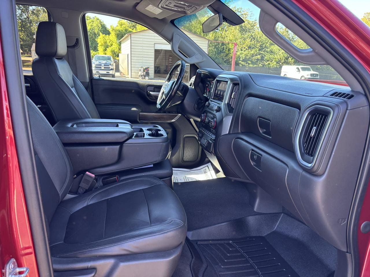 Used 2020 Chevrolet Silverado 1500 LT w/ All-Star Edition AWD/4WD image 12