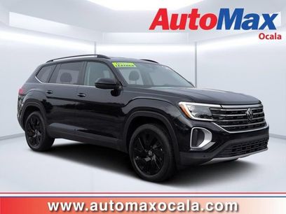 Used 2025 Volkswagen Atlas SE