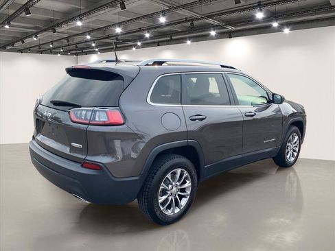 Used 2021 Jeep Cherokee Latitude Lux AWD/4WD image 7