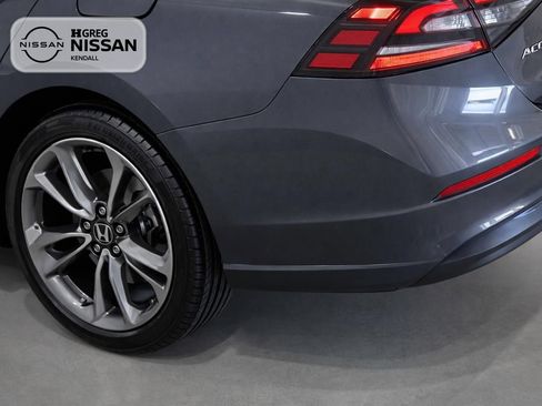 Used 2023 Honda Accord EX image 8