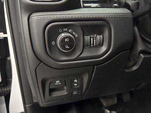 New 2026 RAM 1500 Limited image 12