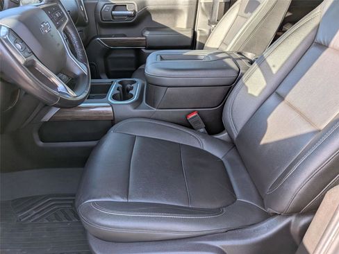 Used 2021 Chevrolet Silverado 1500 LT Trail Boss w/ Convenience Package II image 13