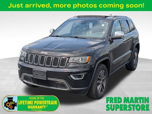 Used 2017 Jeep Grand Cherokee Limited AWD/4WD image 1