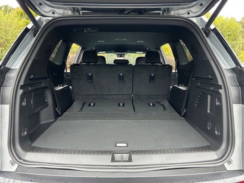 New 2026 GMC Acadia Elevation FWD image 40