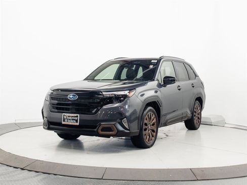 Used 2025 Subaru Forester Sport AWD/4WD image 3