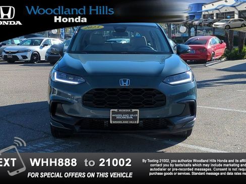 Used 2023 Honda HR-V LX image 2