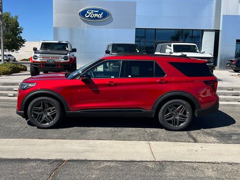 New 2026 Ford Explorer ST w/ Sun And Sound Package AWD/4WD image 3