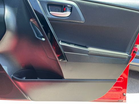 Used 2018 Toyota Corolla iM FWD image 18