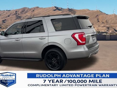 Used 2021 Ford Expedition XLT image 2