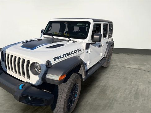Used 2022 Jeep Wrangler Unlimited Rubicon 4xe w/ Cold Weather Group image 8