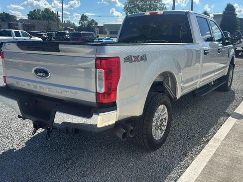 Used 2019 Ford F250 XLT AWD/4WD image 6