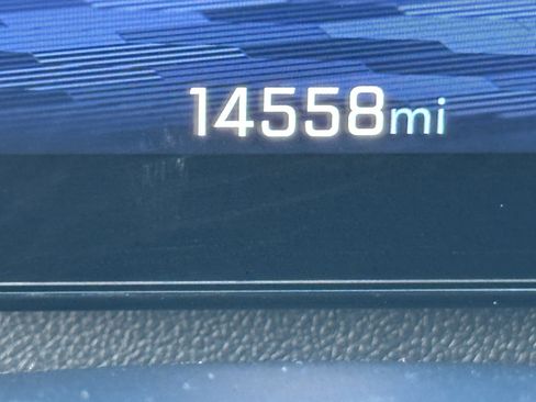 Certified 2025 Chevrolet Traverse LT image 23