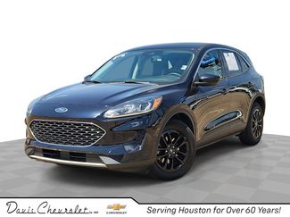 Used 2021 Ford Escape SE image 1