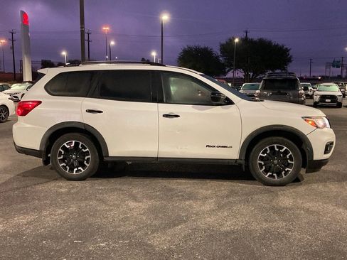 Used 2020 Nissan Pathfinder SV w/ Rock Creek Edition image 4