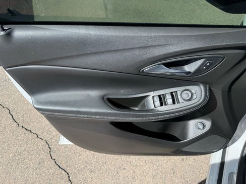 Used 2021 Buick Encore GX Select w/ Advanced Technology Package image 11