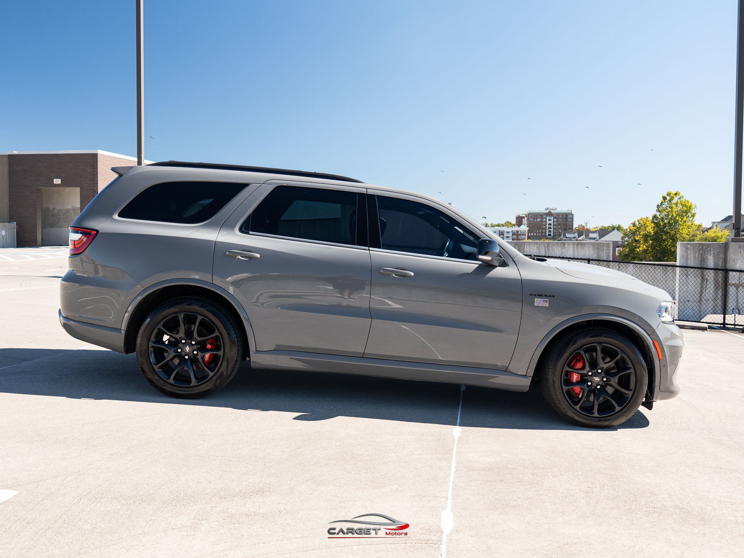 Used 2023 Dodge Durango R/T w/ Tow 'N Go Package AWD/4WD image 8