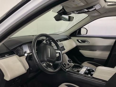 Used 2018 Land Rover Range Rover Velar S image 23