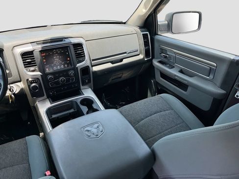 Used 2018 RAM 1500 Big Horn RWD image 21